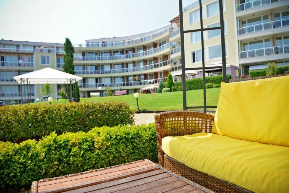 Apartments Del Sol - Sunny Island Complex Chernomorets Esterno foto